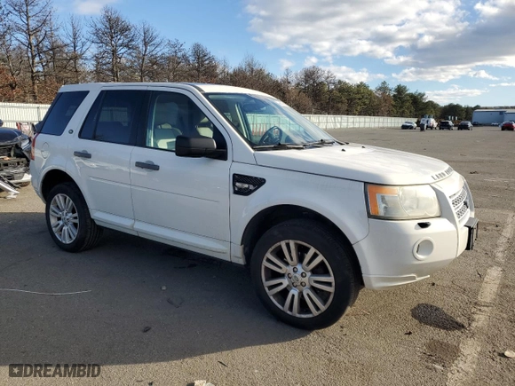 2009 Land Rover LR2 HSE with VIN SALFR24NX9H121501, listed as a Copart auction lot 43852695 with 142,965 mi miles and Clean Title. Bid and sale history available at carsss.com. Image 4.