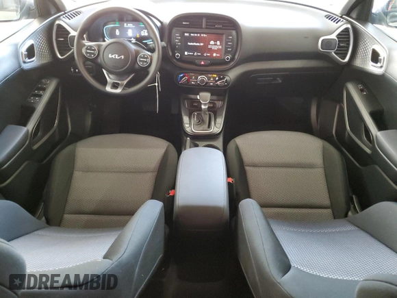 2025 Kia Soul LX with VIN KNDJ23AU9S7935271, listed as a Copart auction lot 54365535 with 4,851 mi miles and Clean Title. Bid and sale history available at DreamBid. Image 8.