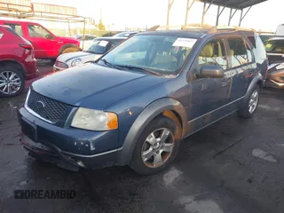 2005 Ford Freestyle SEL with VIN 1FMZK02175GA03138, listed as a IAAI auction lot 41339827 with 1 mi miles. Bid and sale history available at carsss.com. Image 2.