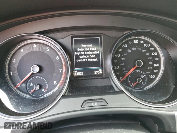 2021 Volkswagen Atlas SE z VIN 1V2NE2CAXMC215542, wystawiony jako Copart lot #84109954 z przebiegiem 63 525 mil mil oraz Szkoda całkowita • Salvage title. Historia ofert i sprzedaży dostępna na DreamBid. Obrazek 9.
