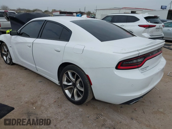 2015 Dodge Charger RT with VIN 2C3CDXCT7FH886214, listed as a IAAI auction lot 41748638 with 43,128 mi miles and . Bid and sale history available at DreamBid. Image 3.