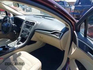 2016 Ford Fusion SE с VIN 3FA6P0H74GR183474, выставлен на аукционе IAAI как лот 42135388 с пробегом 138 005 миль миль и . История ставок и продаж доступна на DreamBid. Изображение 5.