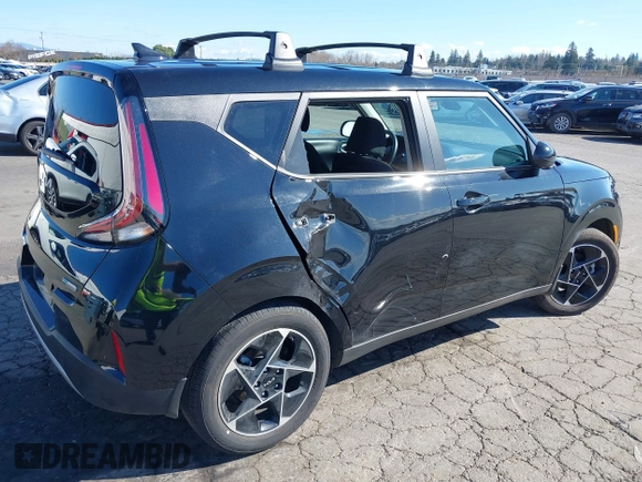 2023 Kia Soul EX with VIN KNDJ33AU0P7893724, listed as a IAAI auction lot 41706972 with 8,030 mi miles. Bid and sale history available at carsss.com. Image 4.