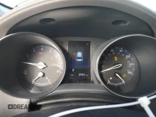 2021 Toyota C-HR LE with VIN JTNKHMBX3M1101788, listed as a Copart auction lot 48902175 with 37,431 mi miles and Salvage Title. Bid and sale history available at carsss.com. Image 9.