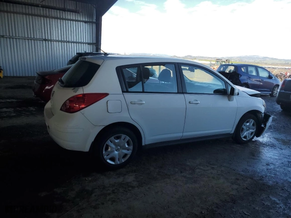 2010 Nissan Versa 1.8 S with VIN 3N1BC1CP0AL411727, listed as a Copart auction lot 44470235 with 83,338 mi miles and Clean Title. Bid and sale history available at carsss.com. Image 3.