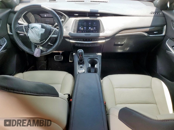 2020 Cadillac XT4 FWD Sport z VIN 1GYFZER40LF129760, wystawiony jako Copart lot #62592775 z przebiegiem 20 822 mil mil oraz Szkoda całkowita • Salvage title. Historia ofert i sprzedaży dostępna na DreamBid. Obrazek 8.