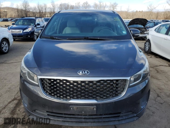 2017 Kia Sedona LX with VIN KNDMB5C15H6225939, listed as a Copart auction lot 43657155 with 151,289 mi miles and Clean Title. Bid and sale history available at carsss.com. Image 5.