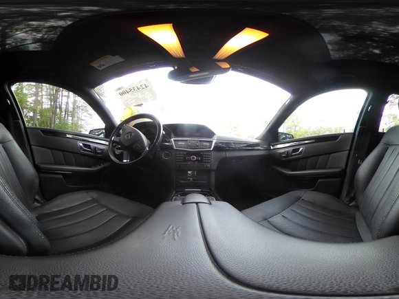 2010 Mercedes-Benz E 550 Luxury с VIN WDDHF9AB0AA125460, выставлен на аукционе IAAI как лот 42435400 с пробегом 120 925 миль миль и . История ставок и продаж доступна на DreamBid. Изображение 18.