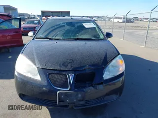 2008 Pontiac G6 with VIN 1G2ZG57B284187306, listed as a IAAI auction lot 41871959 with 190,744 mi miles. Bid and sale history available at carsss.com. Image 12.