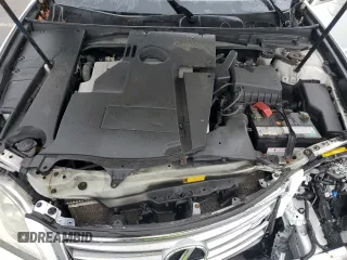 2010 Lexus ES 330 z VIN JTHBK1EG2A2371471, wystawiony jako Copart lot #57050725 z przebiegiem 133 576 mil mil oraz Szkoda całkowita • Salvage title. Historia ofert i sprzedaży dostępna na DreamBid. Obrazek 11.