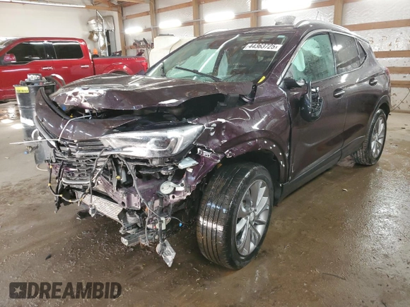 2020 Buick Encore GX Essence с VIN KL4MMGSL6LB101990, выставлен на аукционе Copart как лот 44363725 с пробегом 57 248 миль миль и Списание • Salvage title. История ставок и продаж доступна на DreamBid. Изображение 1.