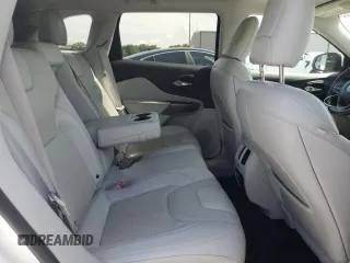 2019 Jeep Cherokee Limited z VIN 1C4PJLDB6KD248628, wystawiony jako Copart lot #64121105 z przebiegiem 129 019 mil mil oraz Nie do naprawy • Non repairable. Historia ofert i sprzedaży dostępna na DreamBid. Obrazek 11.