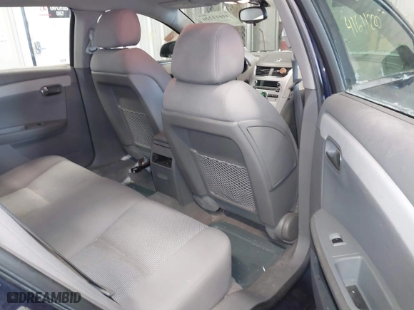 2009 Chevrolet Malibu LS w/1FL with VIN 1G1ZG57B39F227502, listed as a IAAI auction lot 41611220 with 186,051 mi miles. Bid and sale history available at carsss.com. Image 8.