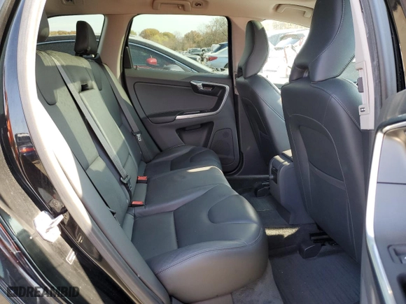 2015 Volvo XC60 T6 Drive-E with VIN YV449MDK8F2642602, listed as a Copart auction lot 77088034 with 154,531 mi miles and Salvage Title. Bid and sale history available at carsss.com. Image 11.