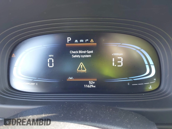 2024 Hyundai Venue SEL with VIN KMHRC8A38RU324305, listed as a IAAI auction lot 41645452 with 11,629 mi miles and . Bid and sale history available at DreamBid. Image 7.
