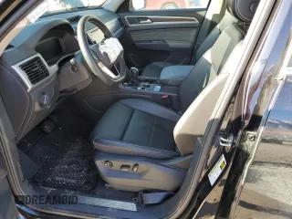 2023 Volkswagen Atlas SE z VIN 1V2KR2CA7PC550169, wystawiony jako Copart lot #43042965 z przebiegiem Nie podano mil oraz Szkoda całkowita • Salvage title. Historia ofert i sprzedaży dostępna na DreamBid. Obrazek 7.