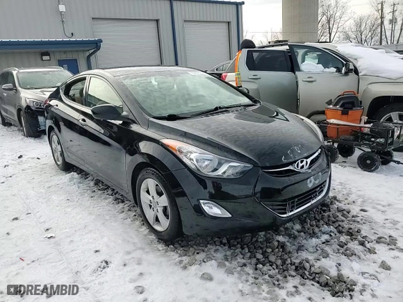 2013 Hyundai Elantra GLS PZEV with VIN 5NPDH4AE9DH219687, listed as a Copart auction lot 84676304 with 90,810 mi miles and Clean Title. Bid and sale history available at carsss.com. Image 13.