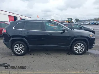 2019 Jeep Cherokee Latitude with VIN 1C4PJMCB3KD351478, listed as a IAAI auction lot 41804228 with 154,559 mi miles. Bid and sale history available at carsss.com. Image 13.
