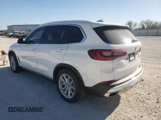 2019 BMW X5 xDrive50i with VIN 5UXJU2C53KLN64270, listed as a Copart auction lot 71048052 with 29,570 mi miles. Bid and sale history available at carsss.com. Image 2.
