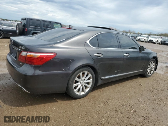2010 Lexus LS 460 z VIN JTHCL5EF5A5005308, wystawiony jako Copart lot #53843895 z przebiegiem Nie podano mil oraz Szkoda całkowita • Salvage title. Historia ofert i sprzedaży dostępna na DreamBid. Obrazek 3.