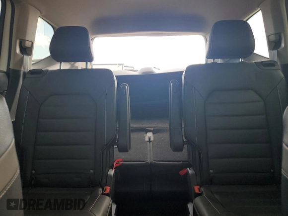 2023 Volkswagen Atlas SEL Premium R-Line with VIN 1V2FR2CA4PC520760, listed as a Copart auction lot 71956294 with 31,164 mi miles and Salvage title. Bid and sale history available at DreamBid. Image 10.