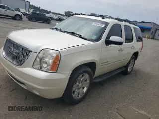 2009 GMC Yukon SLT w/4SB with VIN 1GKFC33089R170957, listed as a Copart auction lot 50694845 with 326,064 mi miles and Salvage Title. Bid and sale history available at carsss.com. Image 1.