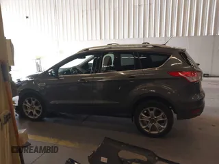 2015 Ford Escape Titanium с VIN 1FMCU9J98FUC05727, выставлен на аукционе IAAI как лот 42229328 с пробегом 112 896 миль миль и . История ставок и продаж доступна на DreamBid. Изображение 15.