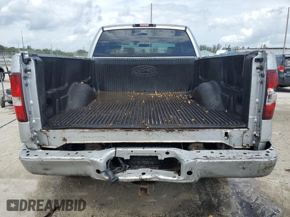 2004 Ford F-150 STX with VIN 1FTRX14W84NB90128, listed as a Copart auction lot 47543965 with 265,907 mi miles and Salvage title. Bid and sale history available at DreamBid. Image 6.