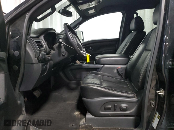 2019 Nissan Titan XD SL with VIN 1N6BA1F42KN511931, listed as a Copart auction lot 43820995 with 249,306 mi miles and Salvage Title. Bid and sale history available at carsss.com. Image 7.