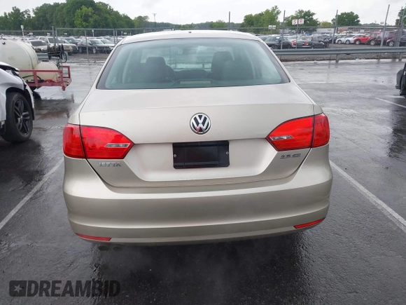 2012 Volkswagen Jetta SE z VIN 3VWDP7AJ5CM461691, wystawiony jako IAAI lot #42237130 z przebiegiem 102 664 mil mil oraz . Historia ofert i sprzedaży dostępna na DreamBid. Obrazek 16.