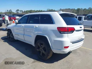 2015 Jeep Grand Cherokee Altitude with VIN 1C4RJEAG4FC815743, listed as a IAAI auction lot 41815095 with 106,867 mi miles. Bid and sale history available at carsss.com. Image 3.