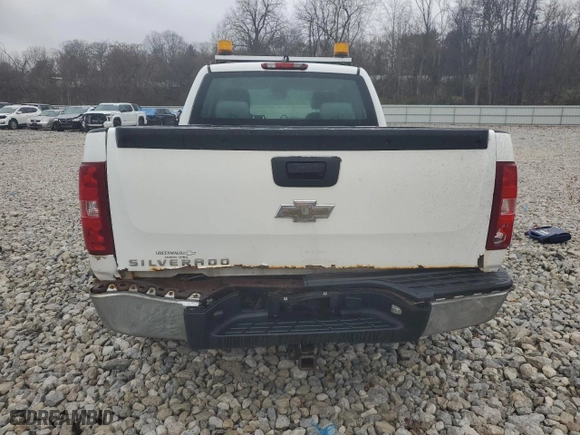 2007 Chevrolet Silverado 1500 LT w/1LT with VIN 1GCEC19J77Z631073, listed as a Copart auction lot 81812354 with 176,343 mi miles and Clean Title. Bid and sale history available at carsss.com. Image 6.