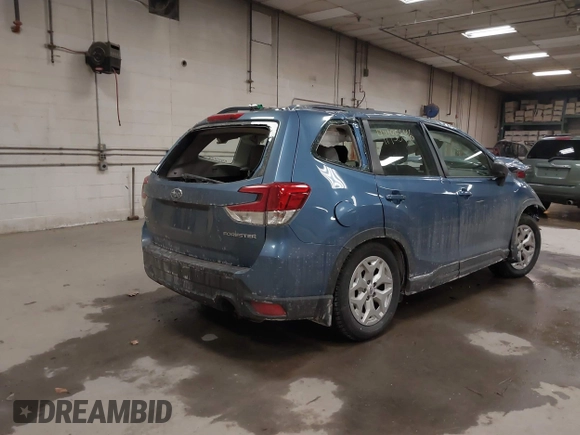 2019 Subaru Forester with VIN JF2SKACC6KH443080, listed as a IAAI auction lot 41435646 with 97,807 mi miles. Bid and sale history available at carsss.com. Image 4.