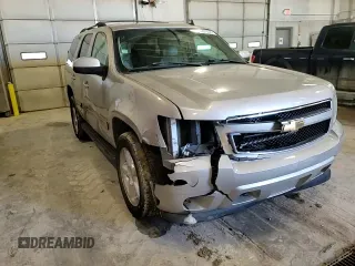 2007 Chevrolet Tahoe LT z VIN 1GNEK130X7R127210, wystawiony jako Copart lot #42973325 z przebiegiem 228 650 mil mil oraz Szkoda całkowita • Salvage title. Historia ofert i sprzedaży dostępna na DreamBid. Obrazek 11.