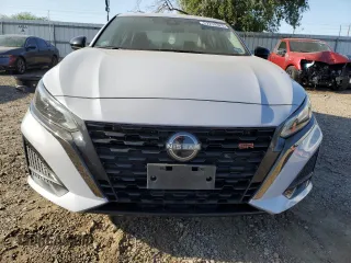 2024 Nissan Altima SR z VIN 1N4BL4CV9RN350232, wystawiony jako Copart lot #52239325 z przebiegiem 20 139 mil mil oraz Szkoda całkowita • Salvage title. Historia ofert i sprzedaży dostępna na DreamBid. Obrazek 5.