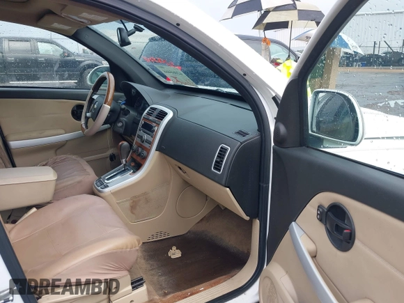 2007 Chevrolet Equinox LT with VIN 2CNDL63F676093938, listed as a IAAI auction lot 42068468 with 132,394 mi miles. Bid and sale history available at carsss.com. Image 5.