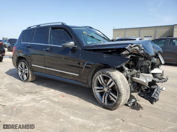 2015 Mercedes-Benz GLK-Class GLK 350 with VIN WDCGG5HB4FG388325, listed as a Copart auction lot 45034735 with 0 mi miles and Salvage Title. Bid and sale history available at carsss.com. Image 4.
