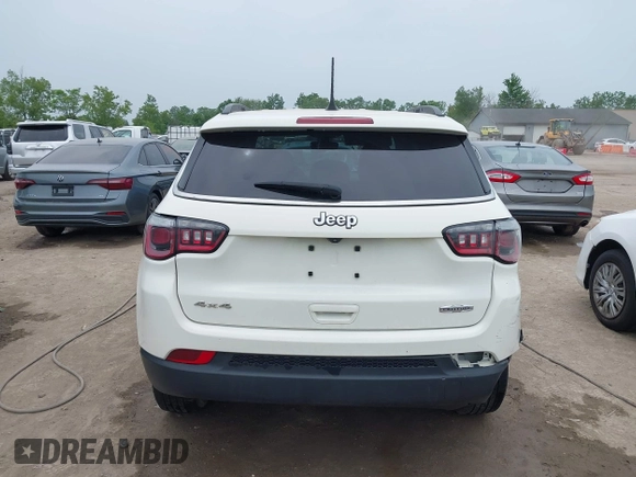 2018 Jeep Compass Latitude с VIN 3C4NJDBB4JT453583, выставлен на аукционе IAAI как лот 42501931 с пробегом 57 094 миль миль и . История ставок и продаж доступна на DreamBid. Изображение 16.