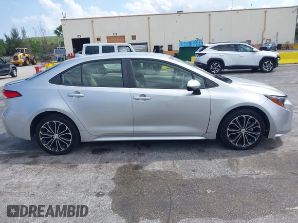 2020 Toyota Corolla LE with VIN JTDEPRAEXLJ023560, listed as a IAAI auction lot 41985501 with 59,529 mi miles. Bid and sale history available at carsss.com. Image 13.