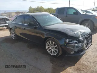 2011 Audi A4 Premium Plus z VIN WAUEFAFL8BN046500, wystawiony jako IAAI lot #41921233 z przebiegiem 124 606 mil mil oraz . Historia ofert i sprzedaży dostępna na DreamBid. Obrazek 1.