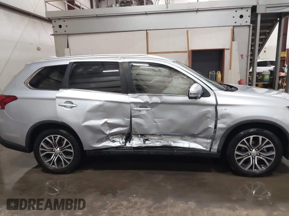 2017 Mitsubishi Outlander GT with VIN JA4JZ4AX7HZ045970, listed as a IAAI auction lot 41985711 with 167,963 mi miles and . Bid and sale history available at DreamBid. Image 13.