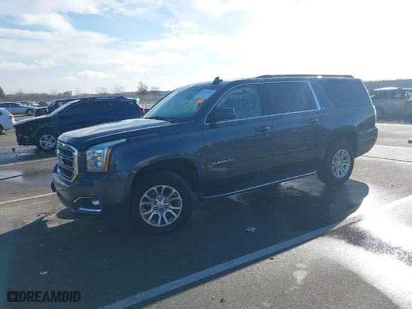 2019 GMC Yukon XL SLT with VIN 1GKS2GKC9KR369946, listed as a IAAI auction lot 40781051 with NaN miles. Bid and sale history available at carsss.com. Image 2.