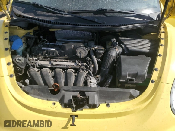 2010 Volkswagen Beetle with VIN 3VWPW3AGXAM018270, listed as a Copart auction lot 48706185 with 157,896 mi miles and Clean title. Bid and sale history available at DreamBid. Image 11.