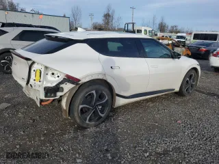 2022 Kia EV6 GT-Line with VIN KNDC4DLC1N5030763, listed as a Copart auction lot 41695125 with 36,295 mi miles and Salvage Title. Bid and sale history available at carsss.com. Image 3.