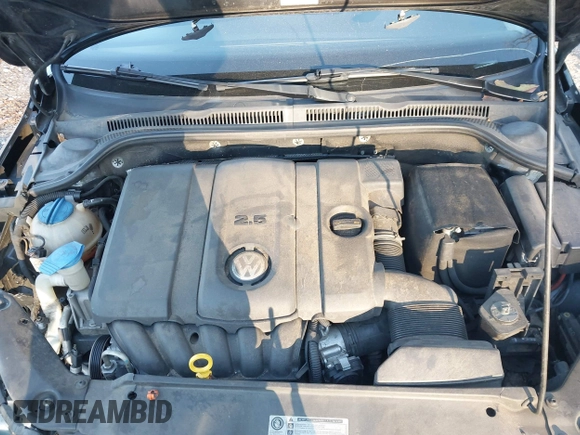 2012 Volkswagen Jetta SE with VIN 3VWBP7AJ3CM338852, listed as a IAAI auction lot 41011223 with 307,098 mi miles and . Bid and sale history available at DreamBid. Image 10.