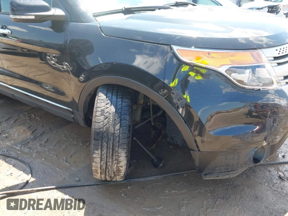 2014 Ford Explorer XLT z VIN 1FM5K8D82EGA16631, wystawiony jako IAAI lot #42255479 z przebiegiem 159 867 mil mil oraz . Historia ofert i sprzedaży dostępna na DreamBid. Obrazek 6.