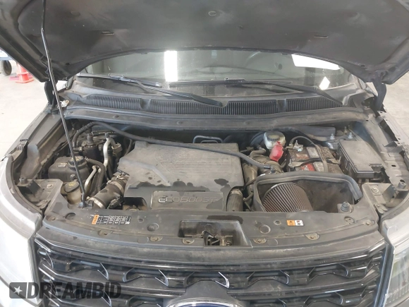 2016 Ford Explorer Sport with VIN 1FM5K8GT9GGB55500, listed as a IAAI auction lot 41981007 with 213,665 mi miles and . Bid and sale history available at carsss.com. Image 10.