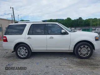 2013 Ford Expedition Limited z VIN 1FMJU1K58DEF15064, wystawiony jako IAAI lot #42310382 z przebiegiem 168 994 mil mil oraz . Historia ofert i sprzedaży dostępna na DreamBid. Obrazek 13.