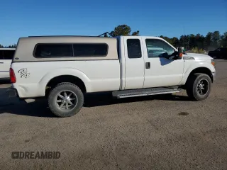 2011 Ford Super Duty F-250 SRW XL with VIN 1FT7X2B64BEB18484, listed as a Copart auction lot 87735135 with 273,286 mi miles and Salvage Title. Bid and sale history available at carsss.com. Image 3.