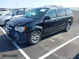 2019 Dodge Grand Caravan SXT with VIN 2C4RDGCGXKR594862, listed as a IAAI auction lot 41941792 with 95,982 mi miles. Bid and sale history available at carsss.com. Image 17.